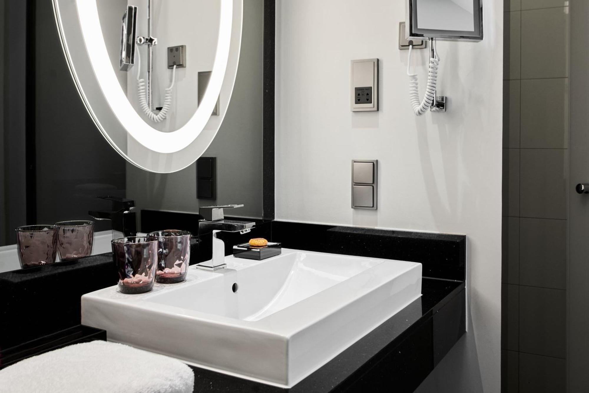 Roomers Berlin Steinplatz, Autograph Collection Экстерьер фото